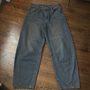 Uniqlo Women’s Barrel Jeans
